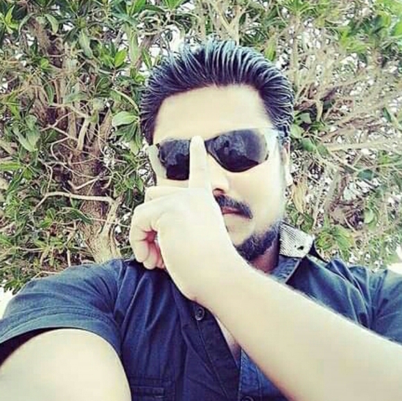 Meet your Posher, Rabina - Picture 1 of 1